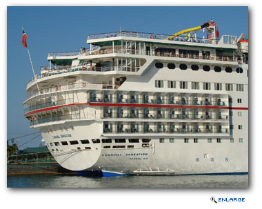 Sixty-two of the new balcony staterooms are located aft with several of these featuring extended balconies, while 24 are located mid-ship and 12 near the stern. Several suites were also retrofitted with larger, extended balconies.